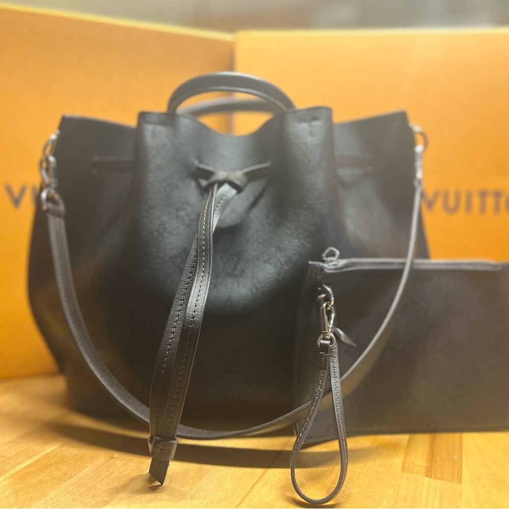 Louis Vuitton Girolata Mahina Leather